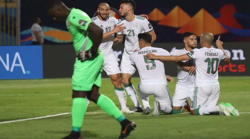 الجزائر ضد كينيا